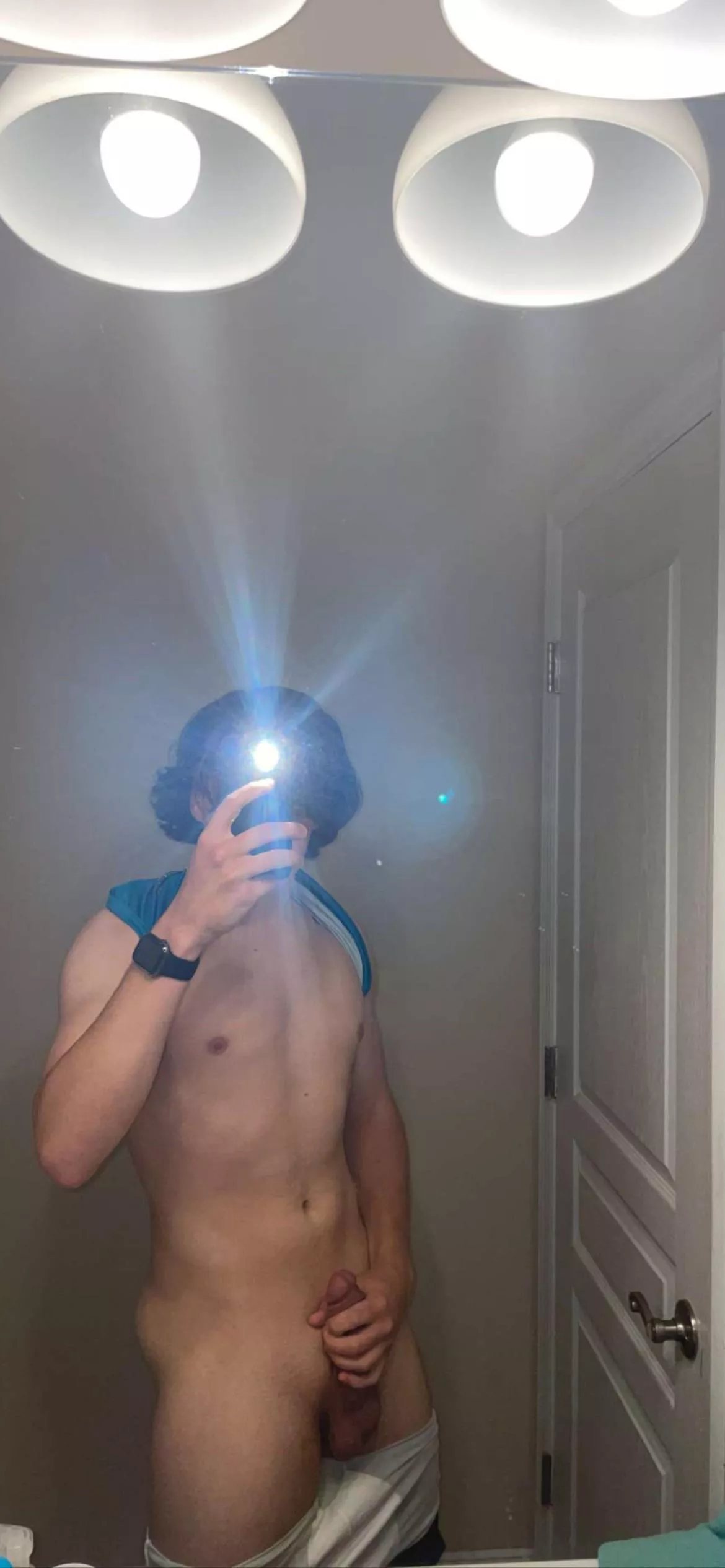 How do I look? (M)
