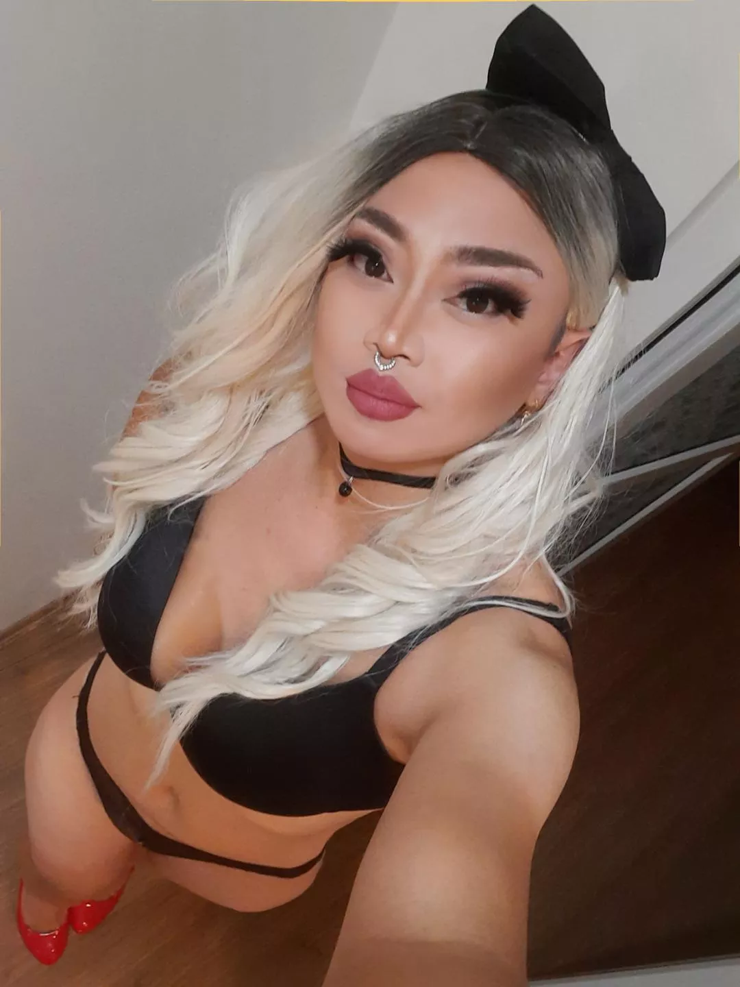 How do I look? xo