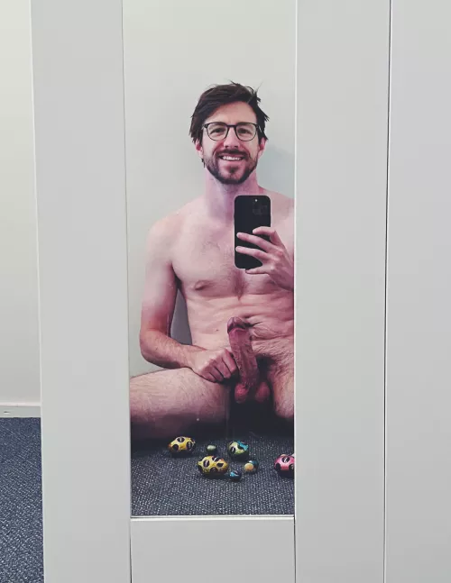 How do you like eggs in the morning? Chocolate or fertilised?