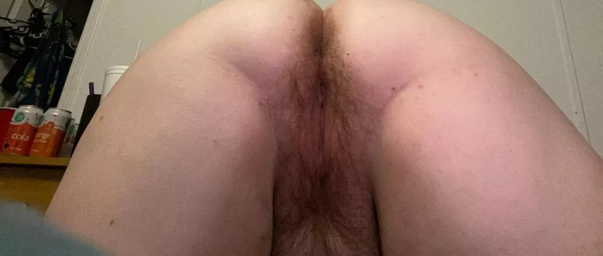 How many redditors would cum in this pussy? Dms open