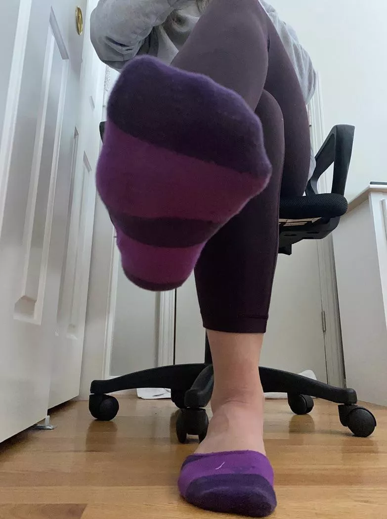 How would you like these sweaty ped socks in your face?😏