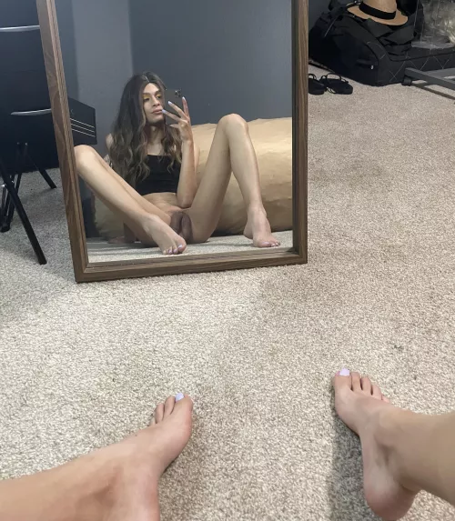 how would you worship my feet😚