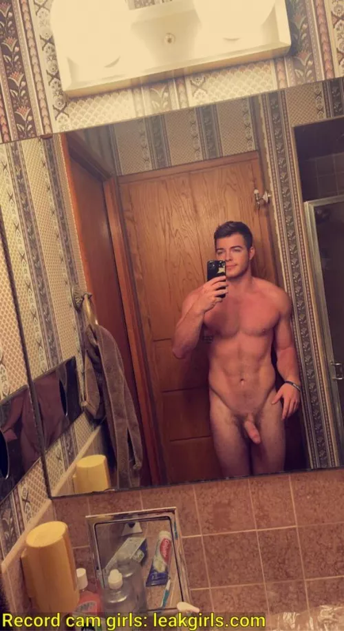 How’s my v line lookigg?