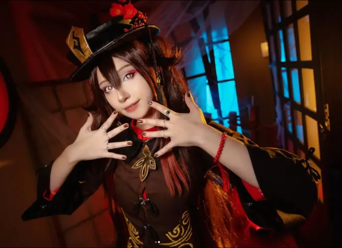 Hu Tao by linnichini