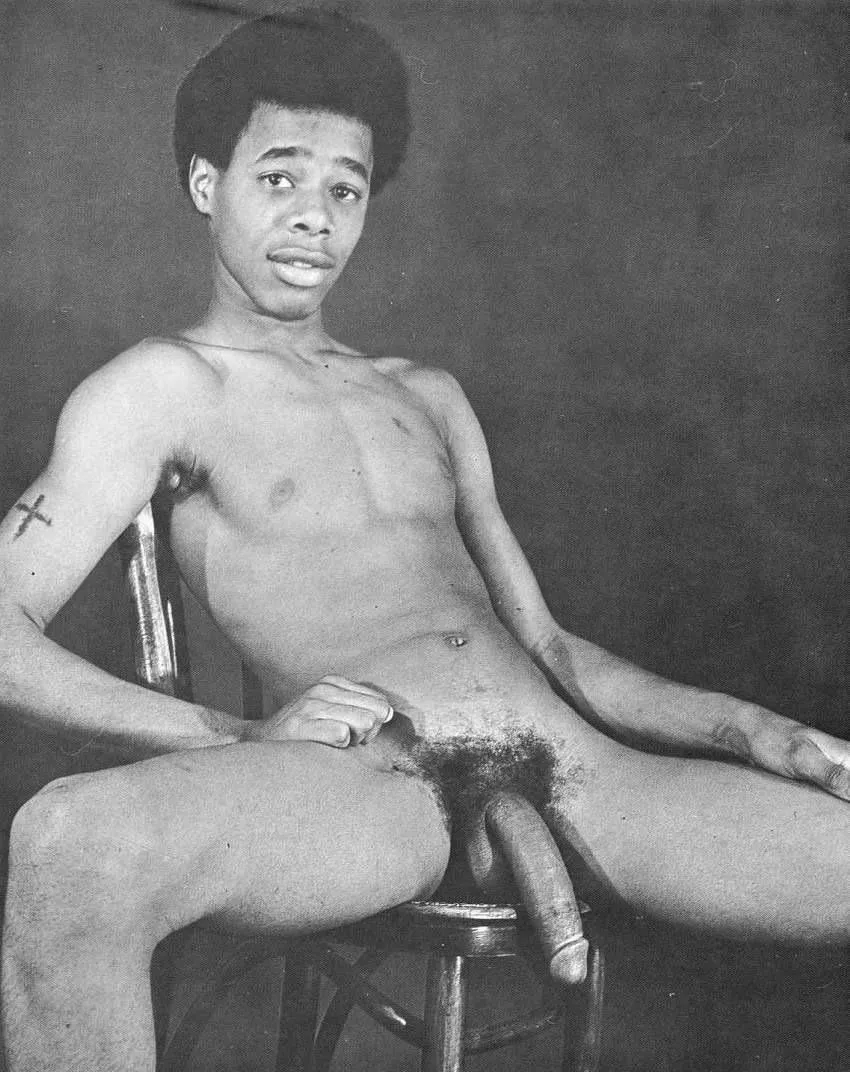 Huge cock 🤤