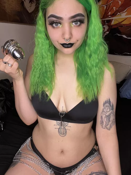 Humiliation Goddess 👇🏻🧎‍♂️ Give into to your pathetic desires. Approach for cuck, pegging, chasity, SPH, CBT, feet and more. Snap: elmskittykat 🤏🏻 kik/ Telegram: xdaddyslittlekittyx [sext][cam][vid][domme][fet][selling]