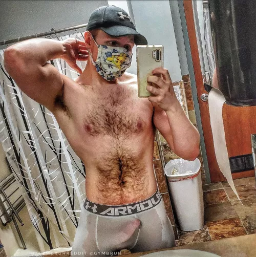 Humpday! I wanna see your 🍑 bent over!