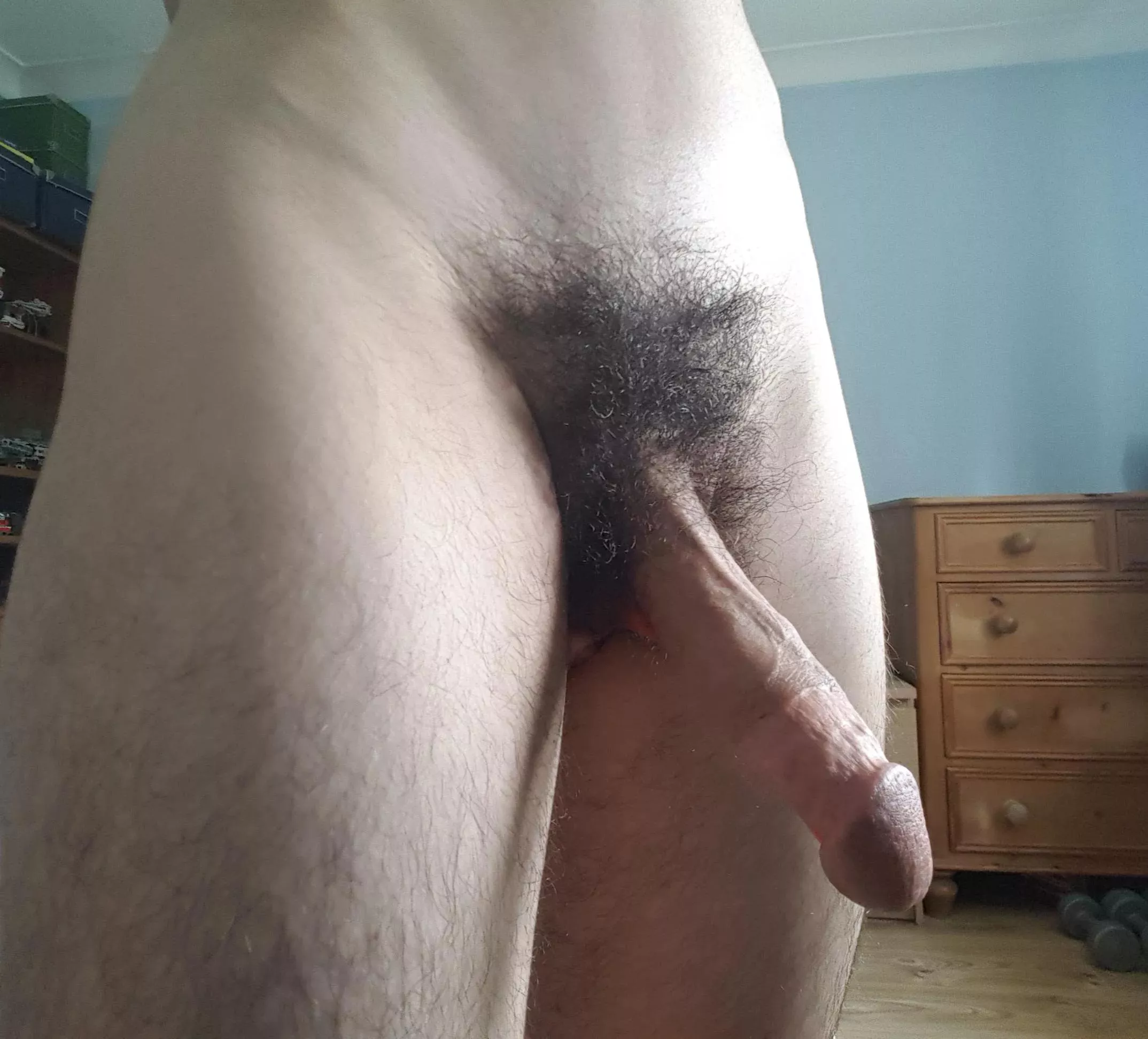 hung side view
