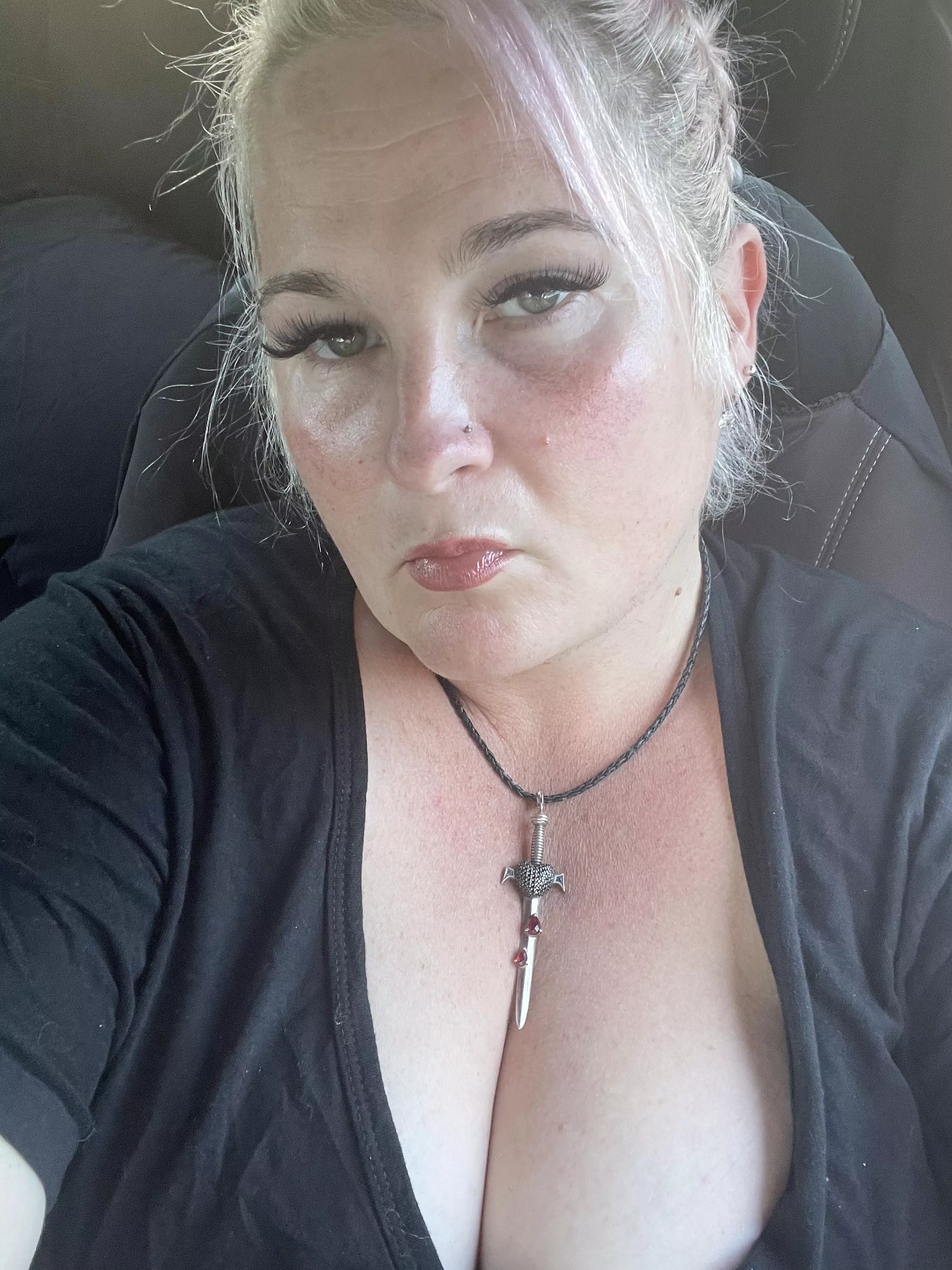 I am the queen of resting bitch face!!!