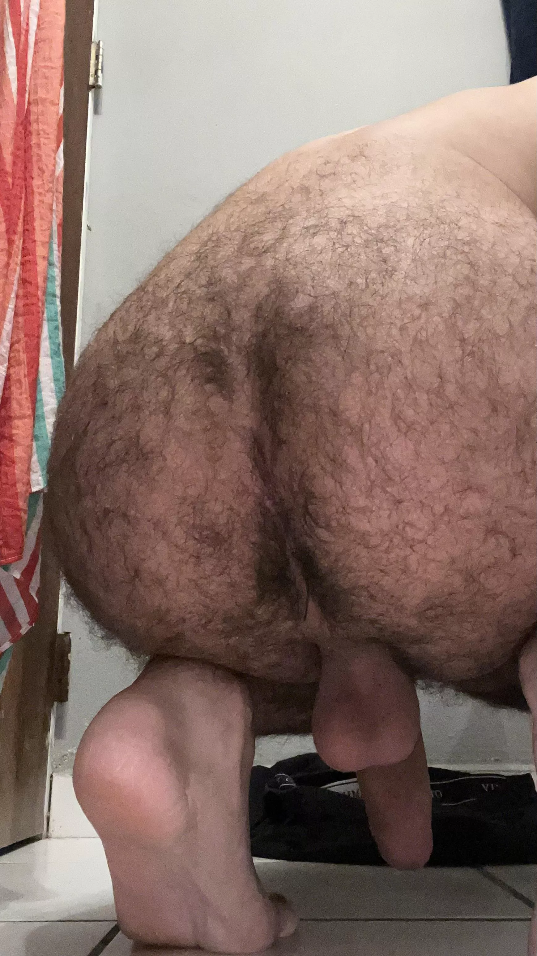I bet you’re not brave enough to eat my ass through all my hair.