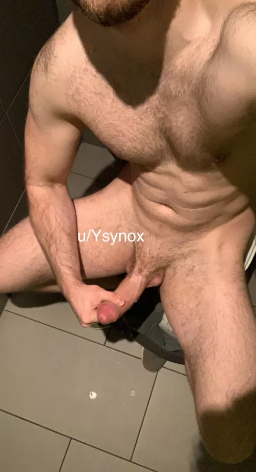 I can be your big dick secret!🤫