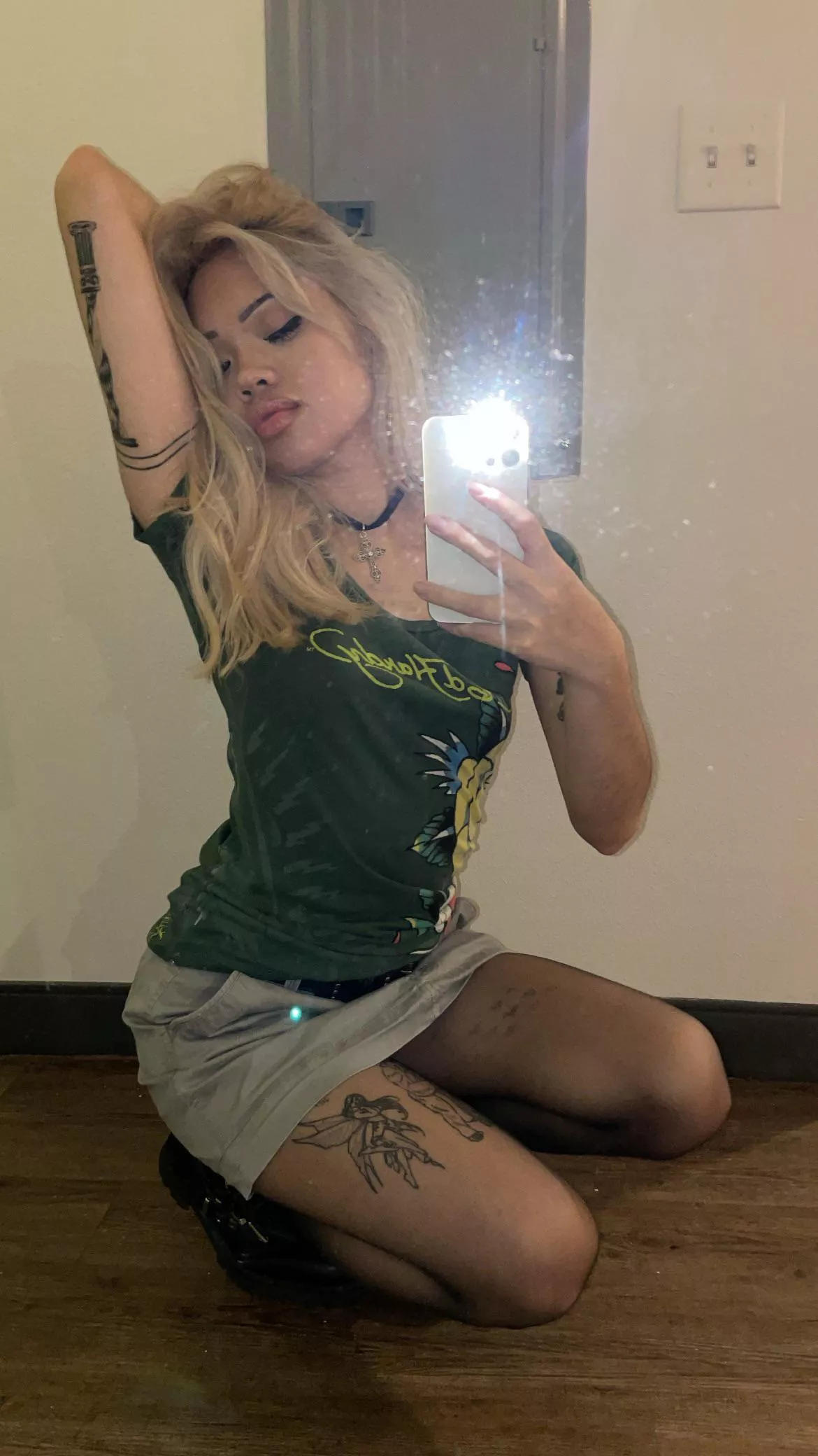 I can be your blonde Filipina fuck doll