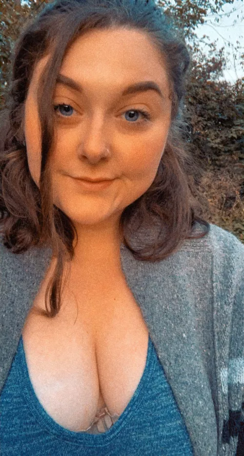 I can’t wait for nicer weather 😍☀️ hope you all have a good day xx