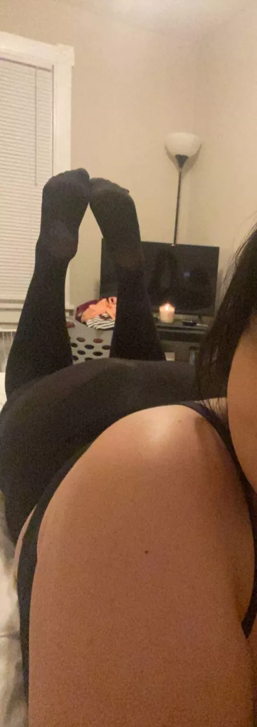 I could use something in-between or on my nylon feet 😉