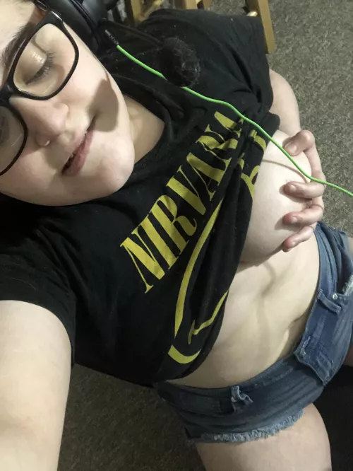 I couldn't focus on the game. Is it contagious?