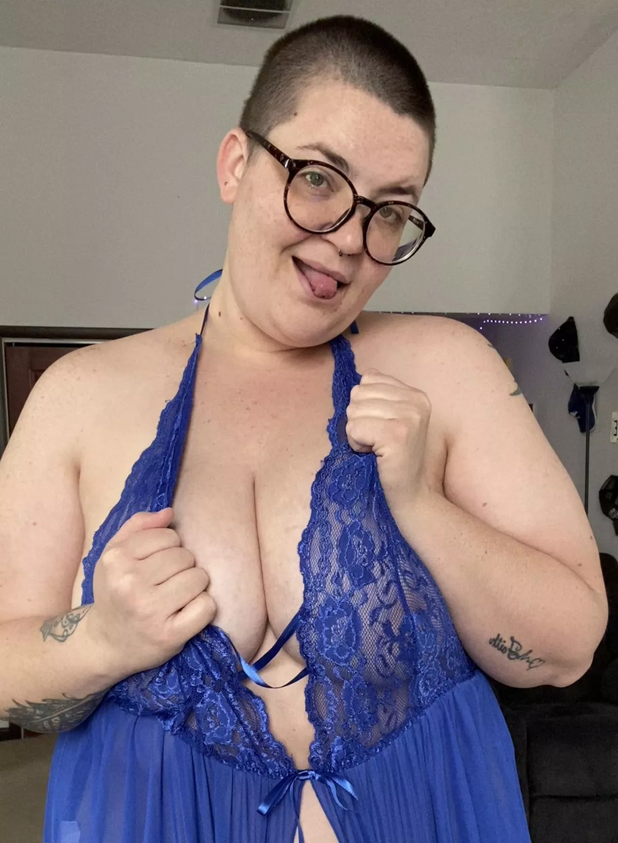 I don’t know about you but my tits look bangin in this top