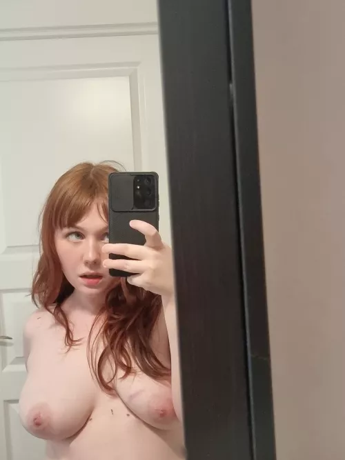 I don't know why, but I get so horny in the summer 😇