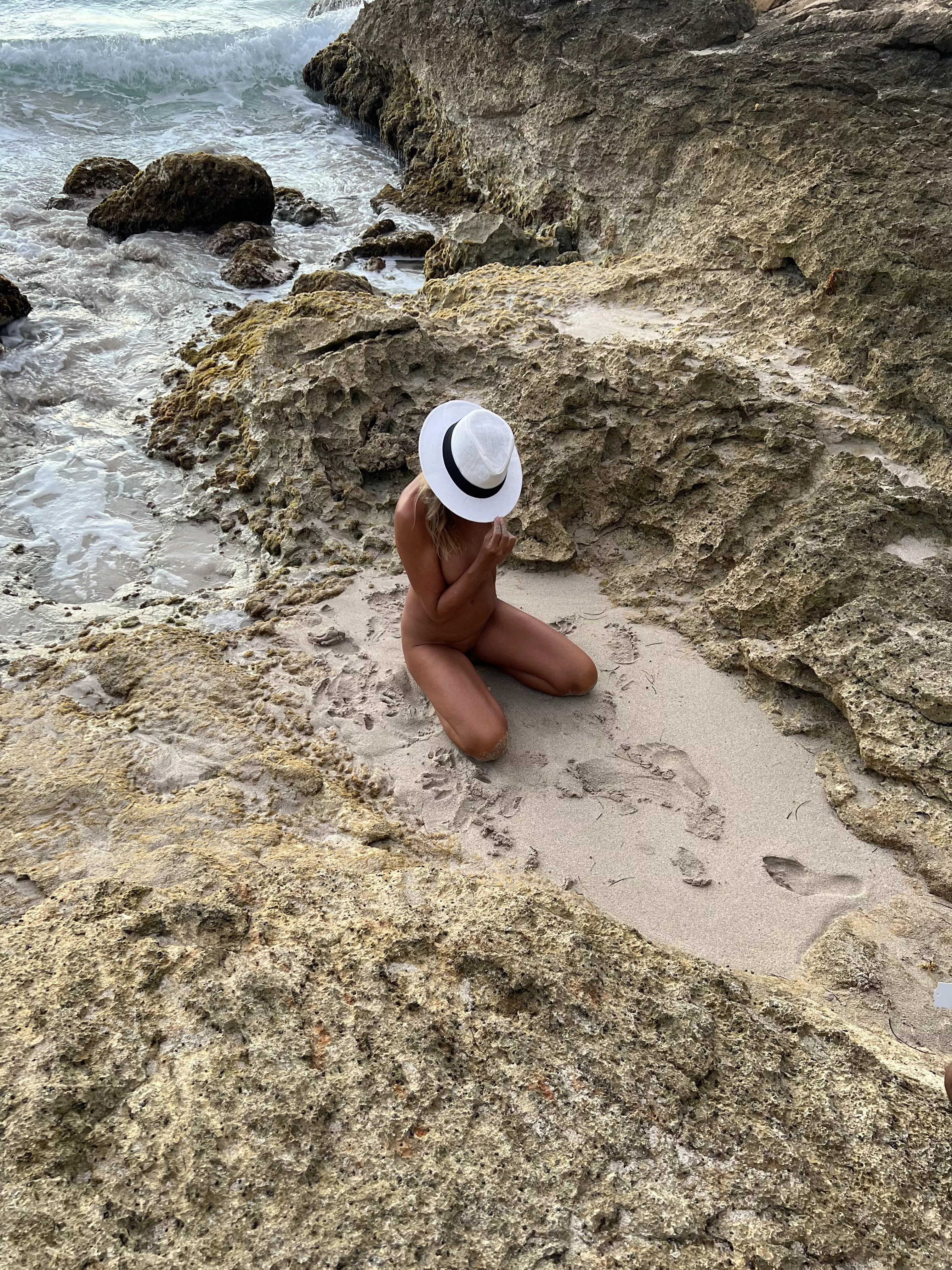 I find myself drawn to the more rugged beach fronts with rocks formations, rough surf, iguanas and sea birds. It's like my little slice of paradise. I find myself drawn to the more rugged beach fronts with rocks formations, rough surf, iguanas and sea birds. It's like my little slice of paradise.