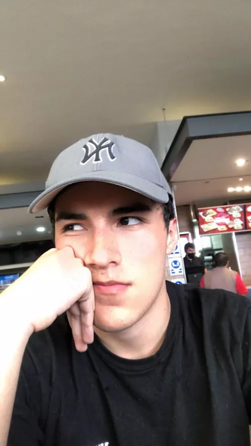 I get cranky when hungry. Latino here 🇲🇽