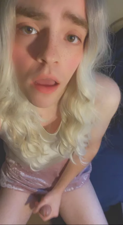 I got a little excited after I got dressed up😅