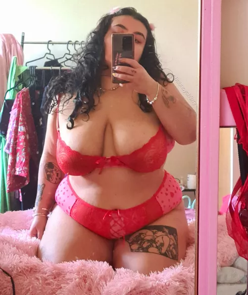 I got dumped on my birthday and this was the lingerie I was wearing 😩🤣 maybe they're cursed?