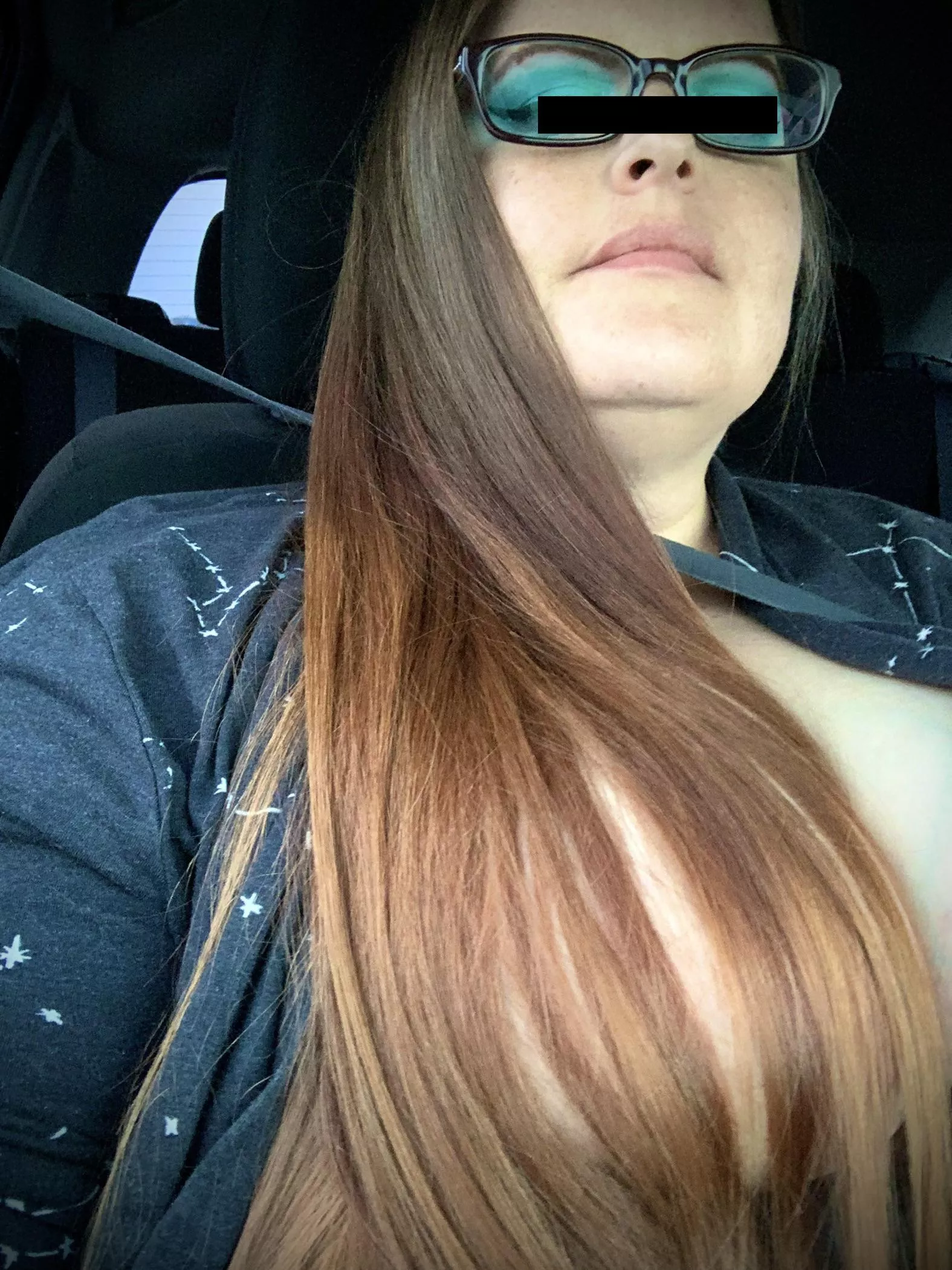 ⭐️I got homey on a road trip today! Here’s a tit-pop hair bra for ya!⭐️