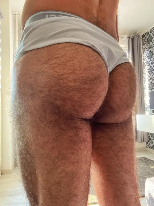 I got my ass from my mother and got the hair from my father. This is the mixed result.