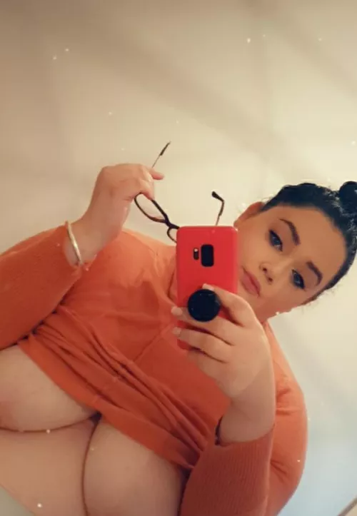 I have a new video on OF, come check it out 🧼🎬