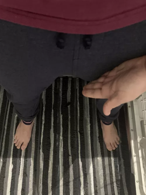 I have been told that I’m a good size 😊😇 29 in the DC Metro area