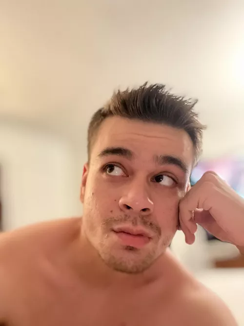 I haven’t been feeling to cute but I’ll post a pic anyway ❤️