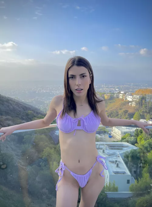 I hope you like young and horny babe?💦😈