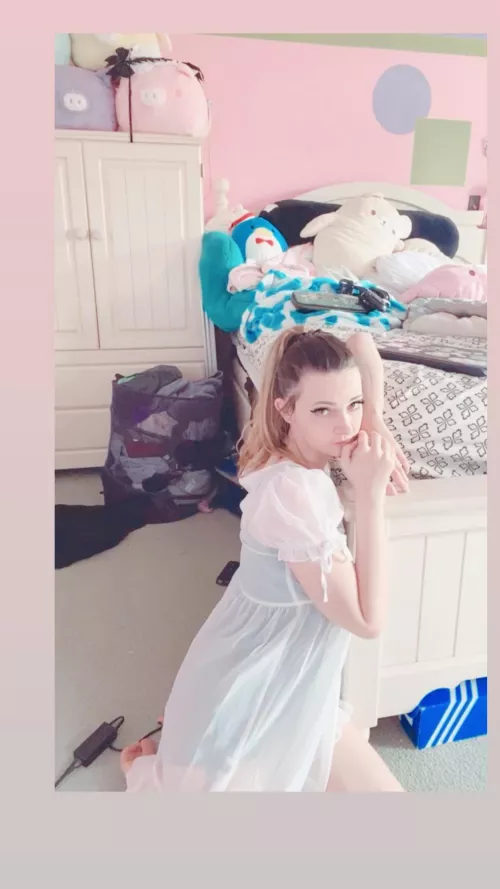 I just wanna be at my daddy’s side, always. 🥺