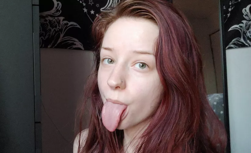 I just woke up 🥰I need to wash my hair but I still wanted to share