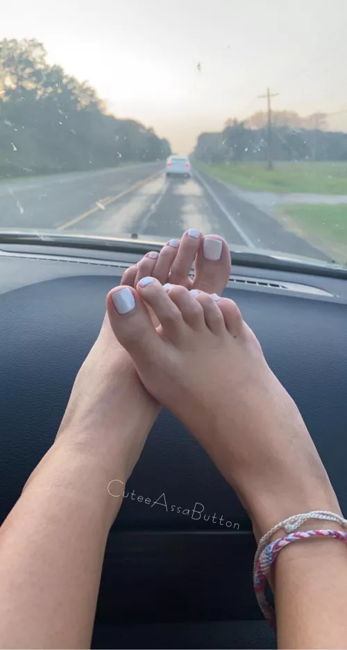 I like to get comfy on road trips