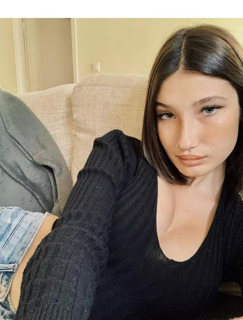 I look bored 24/7