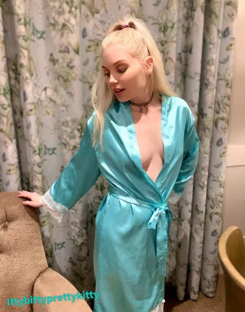 I love being a good girl for you