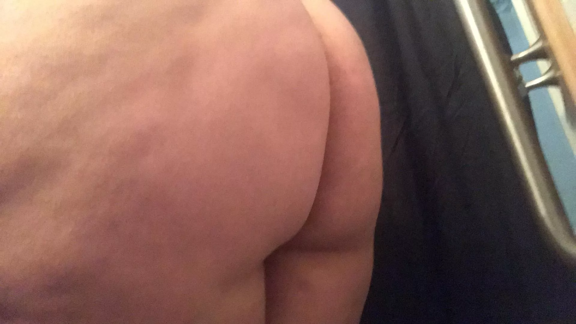 I love being spanked 😉