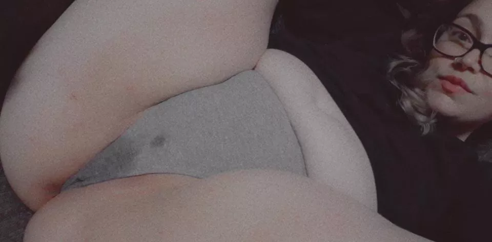 I love gray panties 😻
