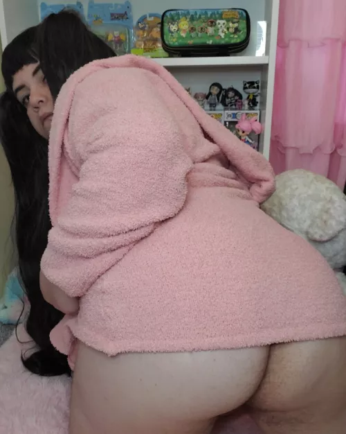 I love this sweater so much :3