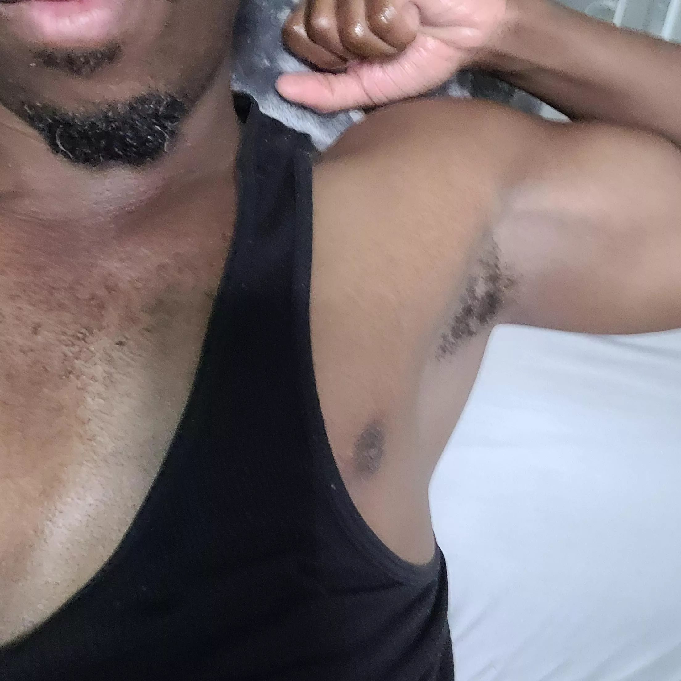 i love your guys biceps and hairy armpits