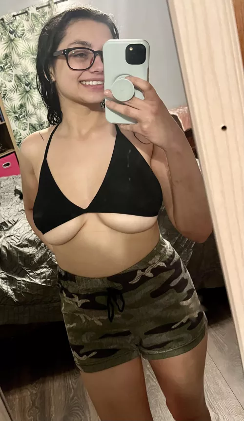 I make sex tapes, bj vids, & solos 🤪