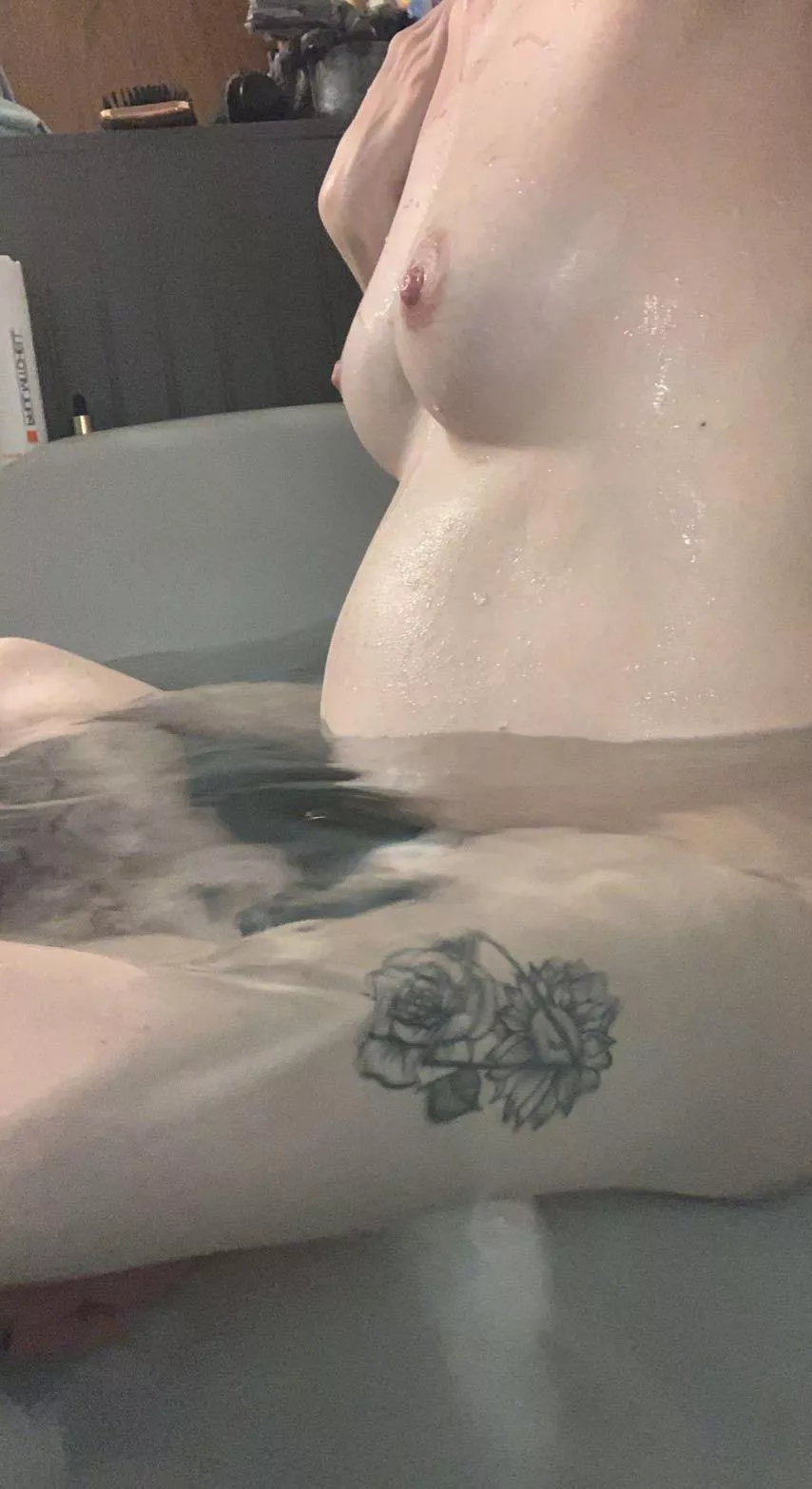 I miss my pregnancy body
