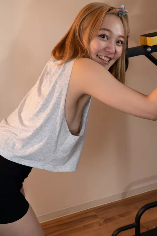 I need a big strong neighbor to come and teach me how to do dips property