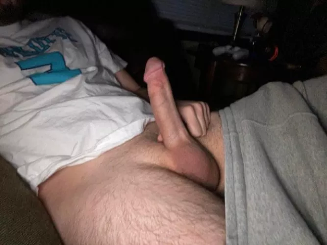 I need a “friend” that loves to suck cock