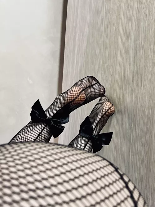 I need some dick behind me, want to slide it in?