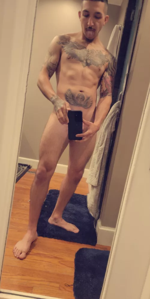 I need some ink on my legs 😩