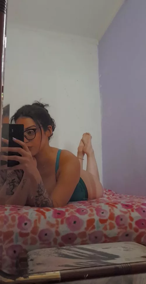 i need someone to give me a foot massage ASAP ... can you?