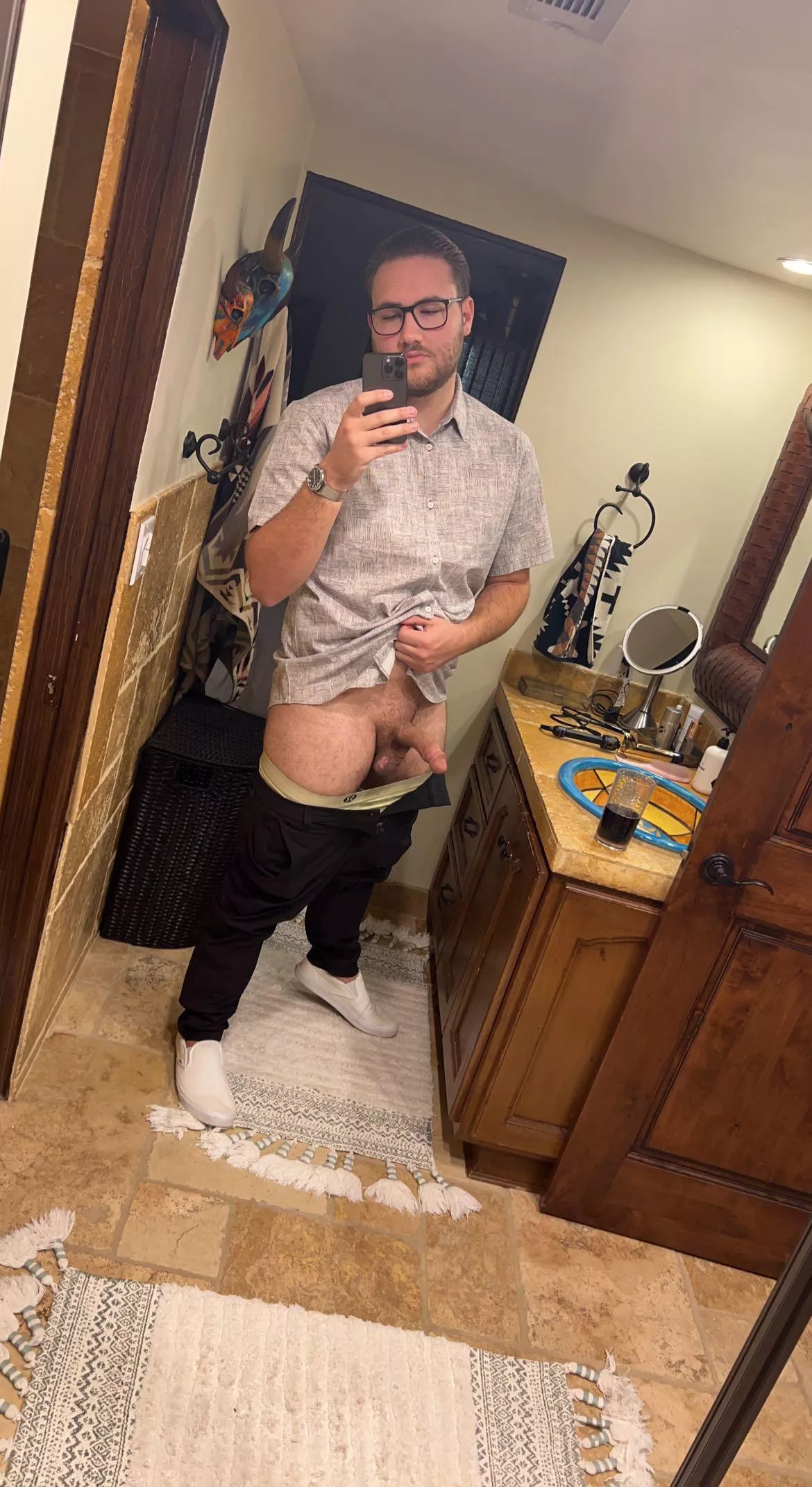 I need to fuck someone bad 🥵