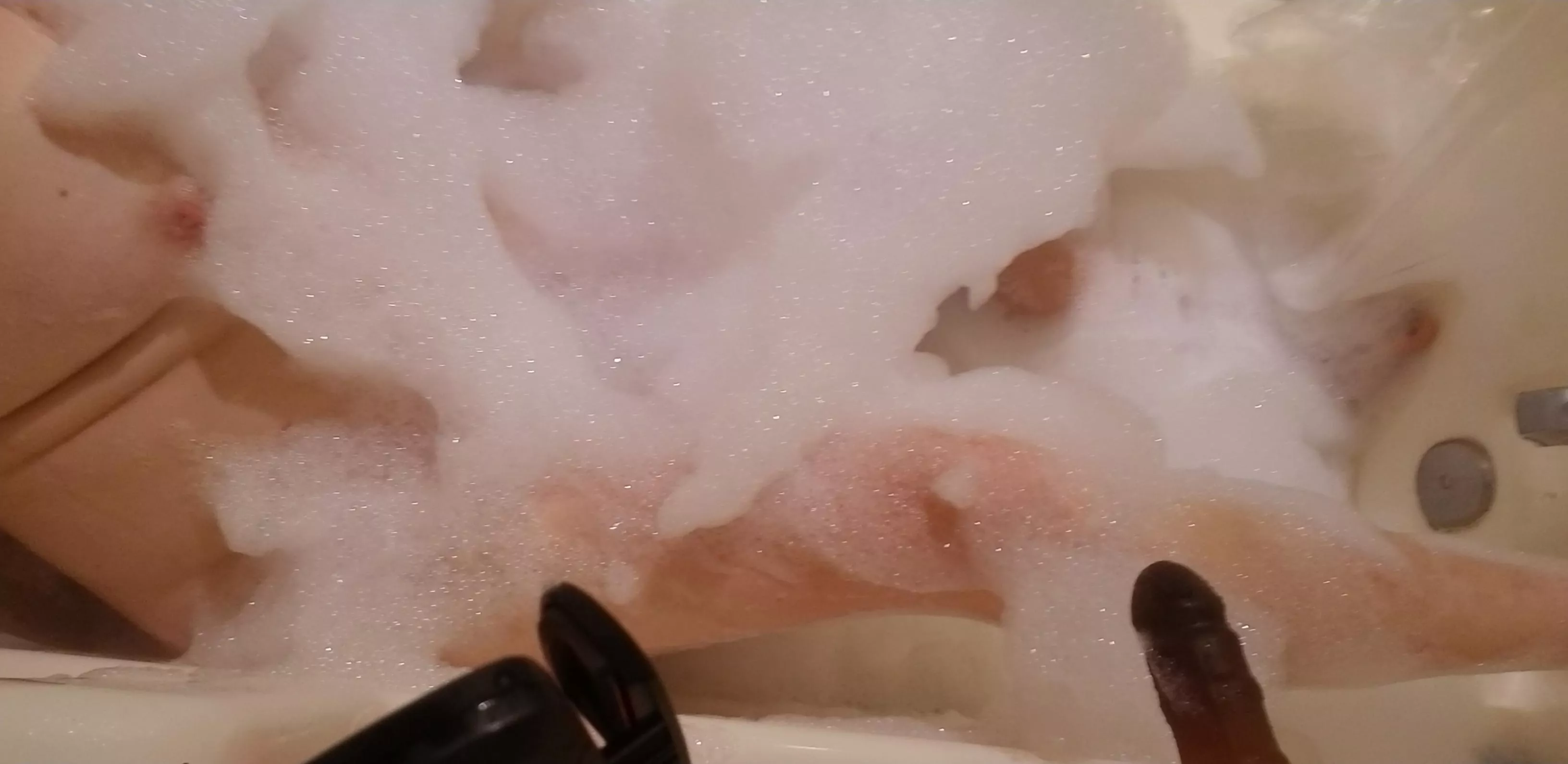 I see a nipple
