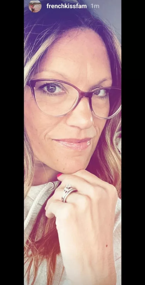 I still love this picture of my wife. imagining her ring wrapped around another cock🤤🤤🤤